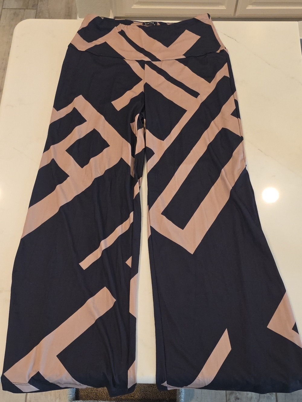 Women’s Wide-Leg Patterned Palazzo Pants - Navy and Tan